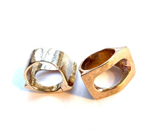 Load image into Gallery viewer, Rec ring, brass
